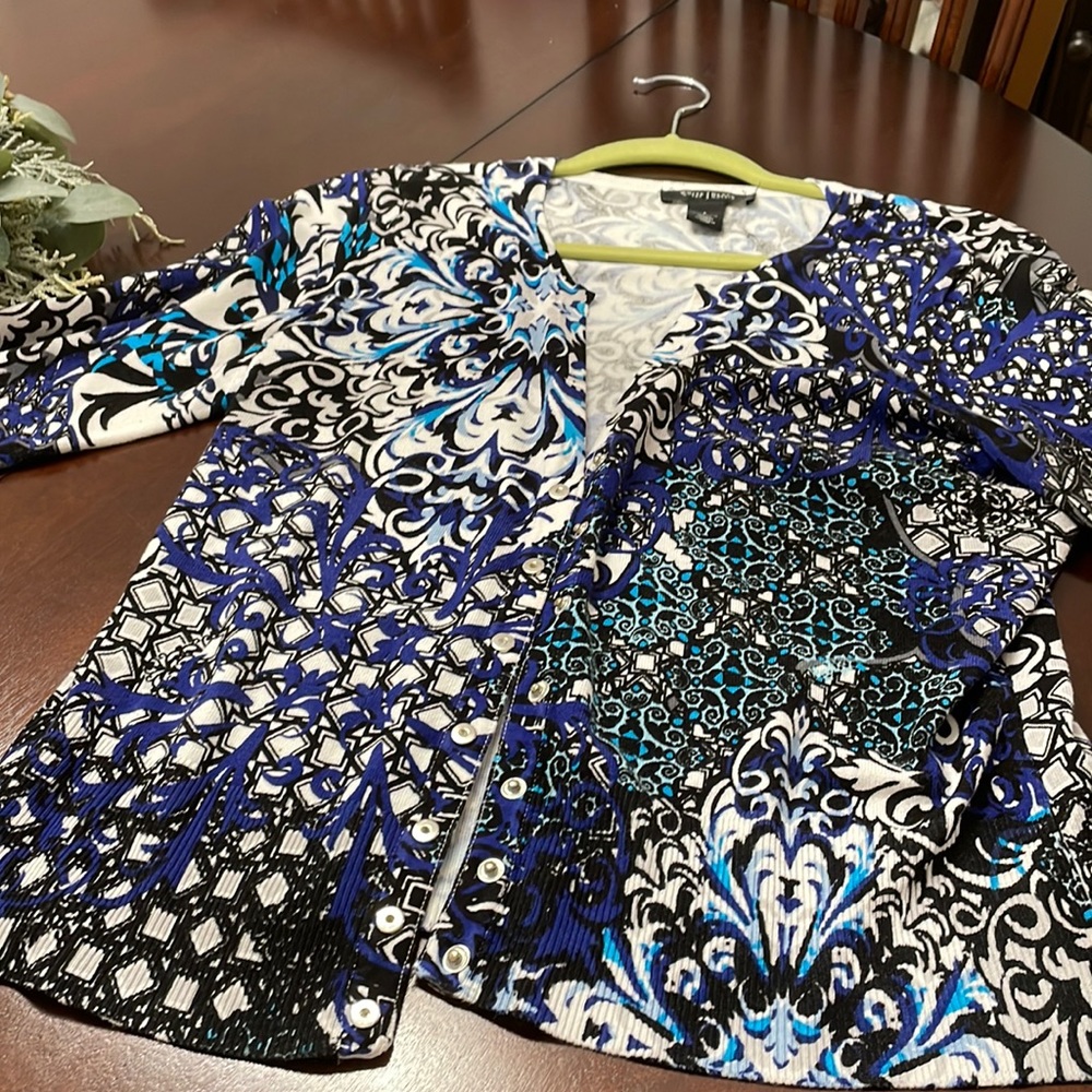 White House Black Market Cardigan size Large